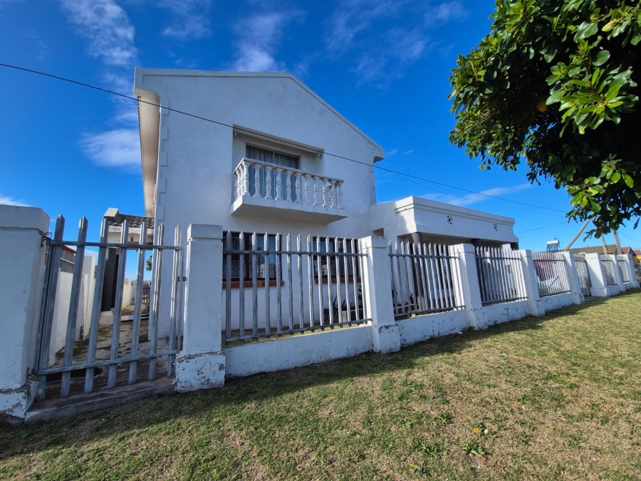 5 Bedroom Property for Sale in Motherwell Eastern Cape